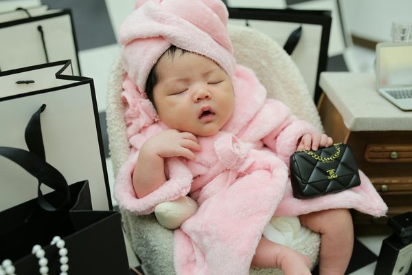 10 Conseils Indispensables pour Élever Votre Style Professionnel grâce aux Bijoux en Or Rose